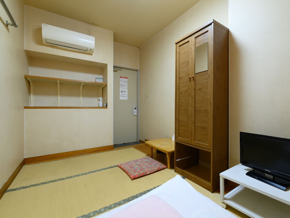 Japanese Style Single Room, Smoking photo 3