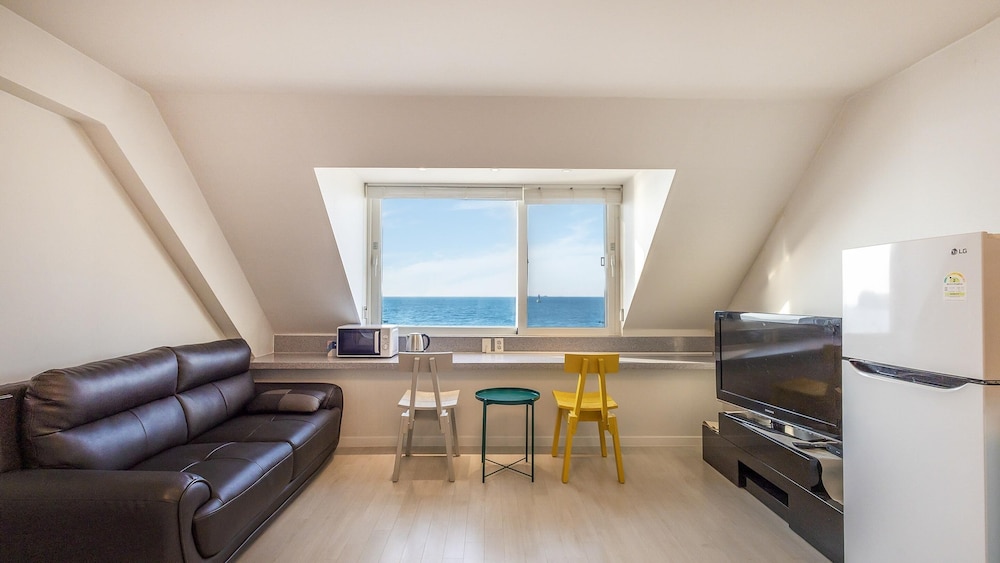 Basic Room, 1 Bedroom (302(ocean view)) photo 2