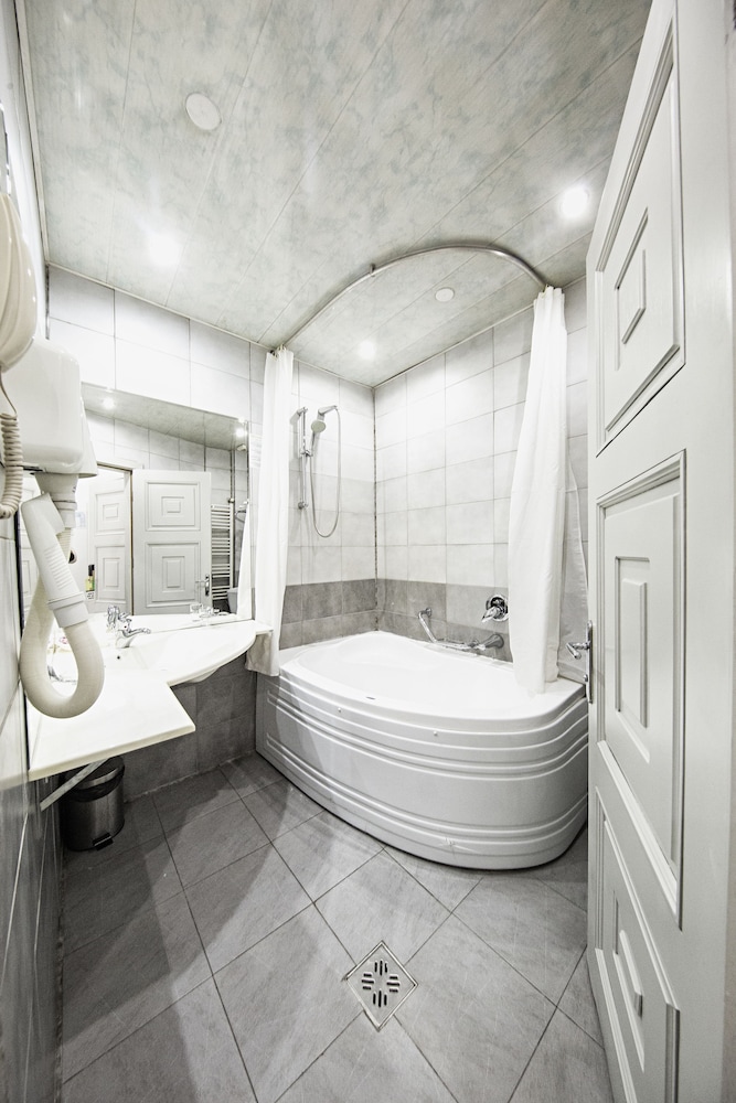 Superior Room, 2 Twin Beds - Photo 6