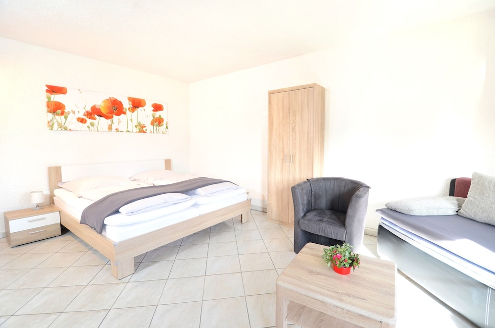 Panoramic Apartment, 3 Bedrooms, Balcony, Garden View photo 1