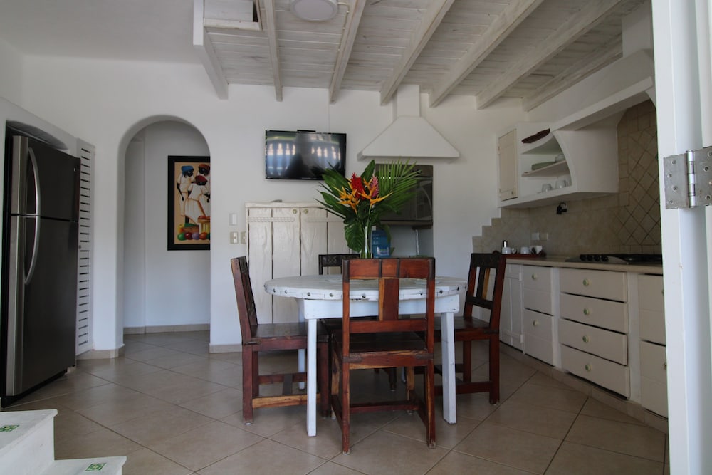 Exclusive Loft, 2 Bedrooms, Partial Sea View photo 2