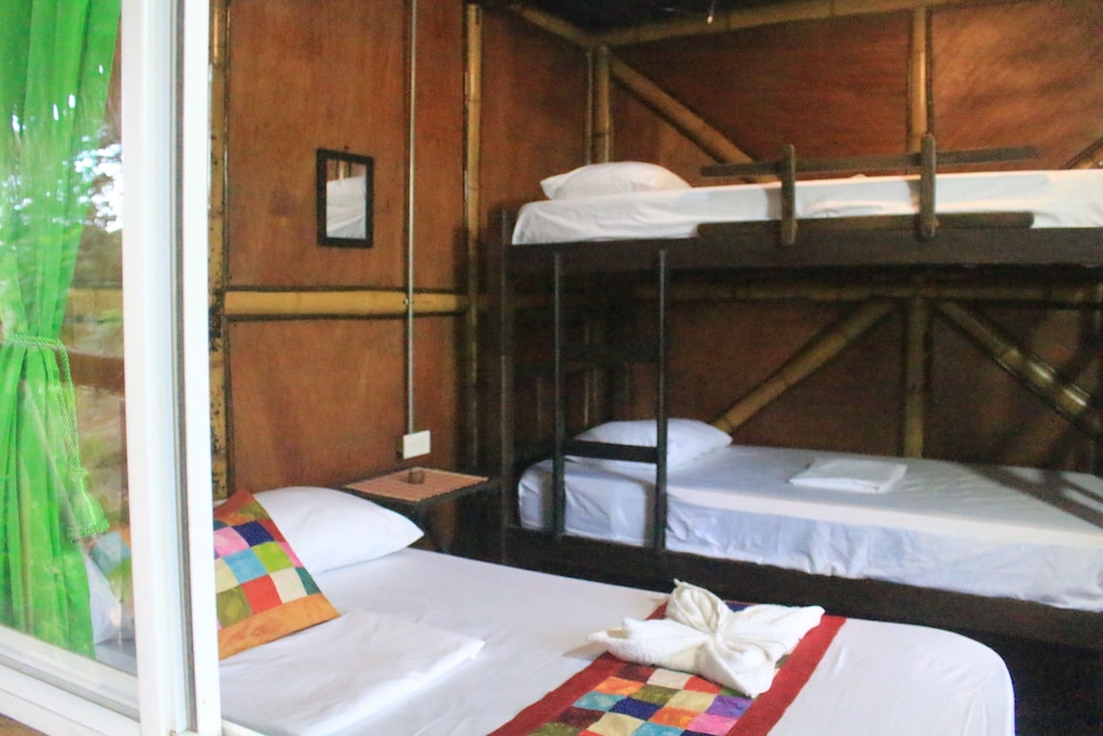 Double Room/Shared Bathroom photo 1