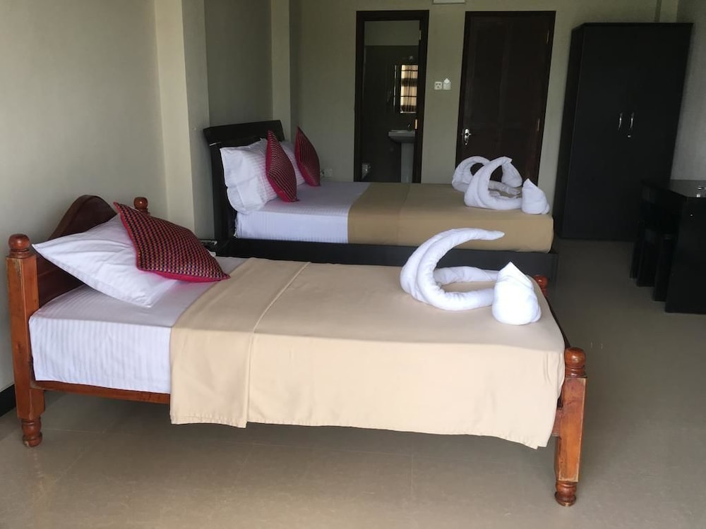 Superior Triple Room photo 2