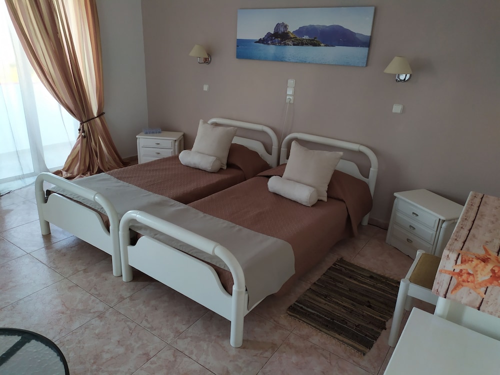 Basic Studio, Sea View photo 1