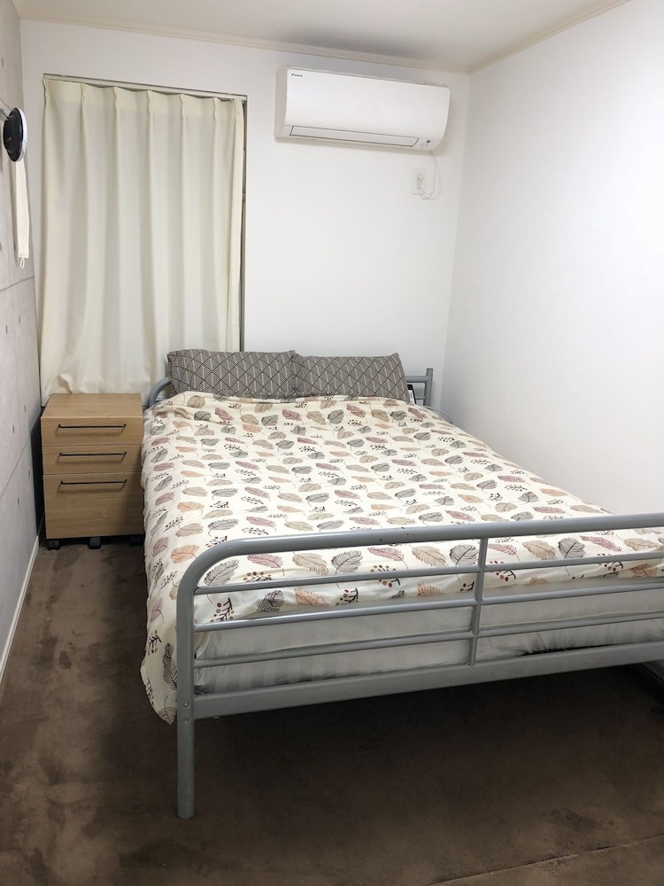 Apartment photo 1