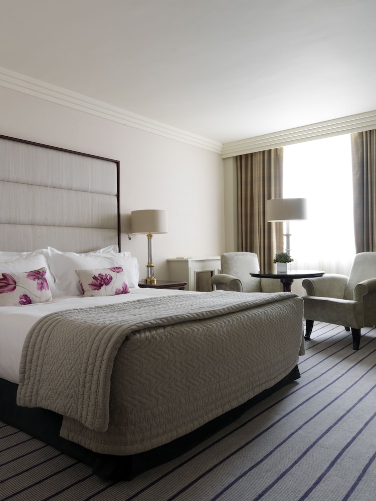 Classic Room, 1 King Bed