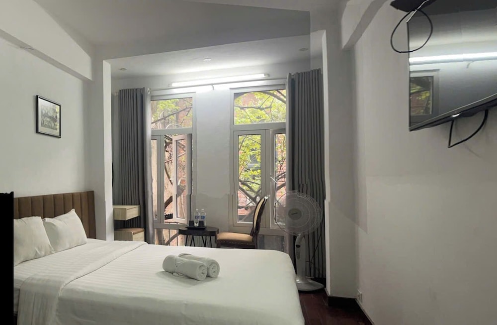 Basic Double Room, Courtyard View