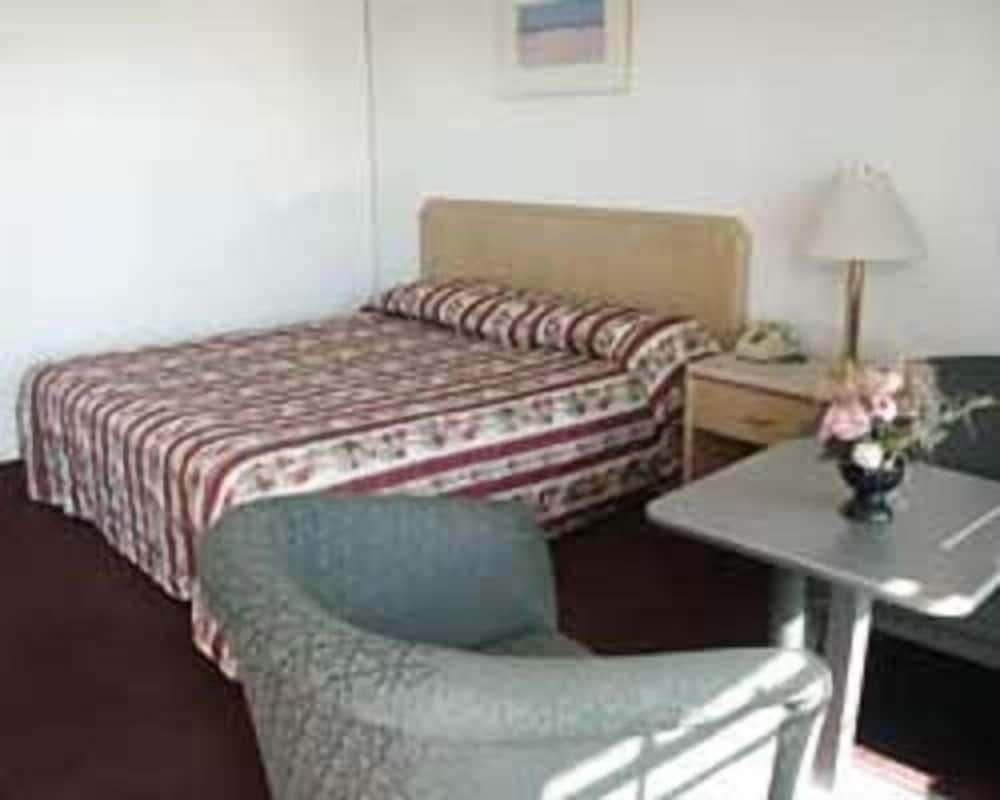 Deluxe Room, 2 Double Beds, Non Smoking photo 1
