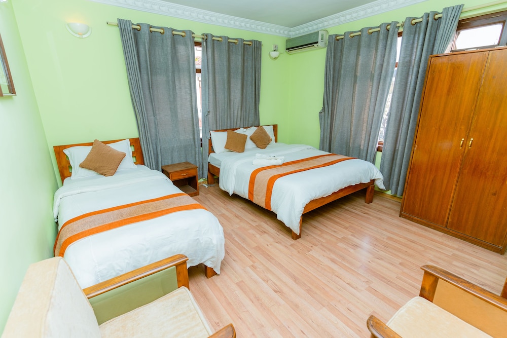 Deluxe Twin Room photo 1