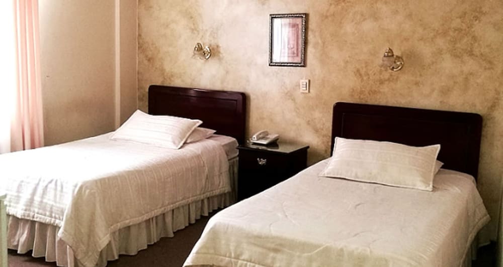 Triple Room, 3 Twin Beds, Non Smoking photo 1