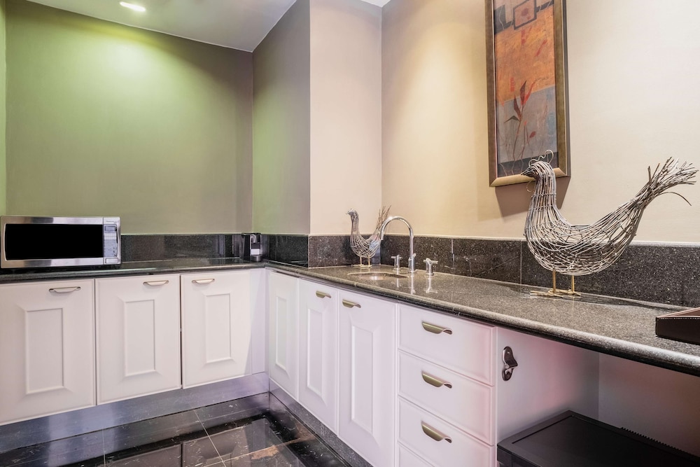 Suite, Oceanfront (penthouse, Butler Service)