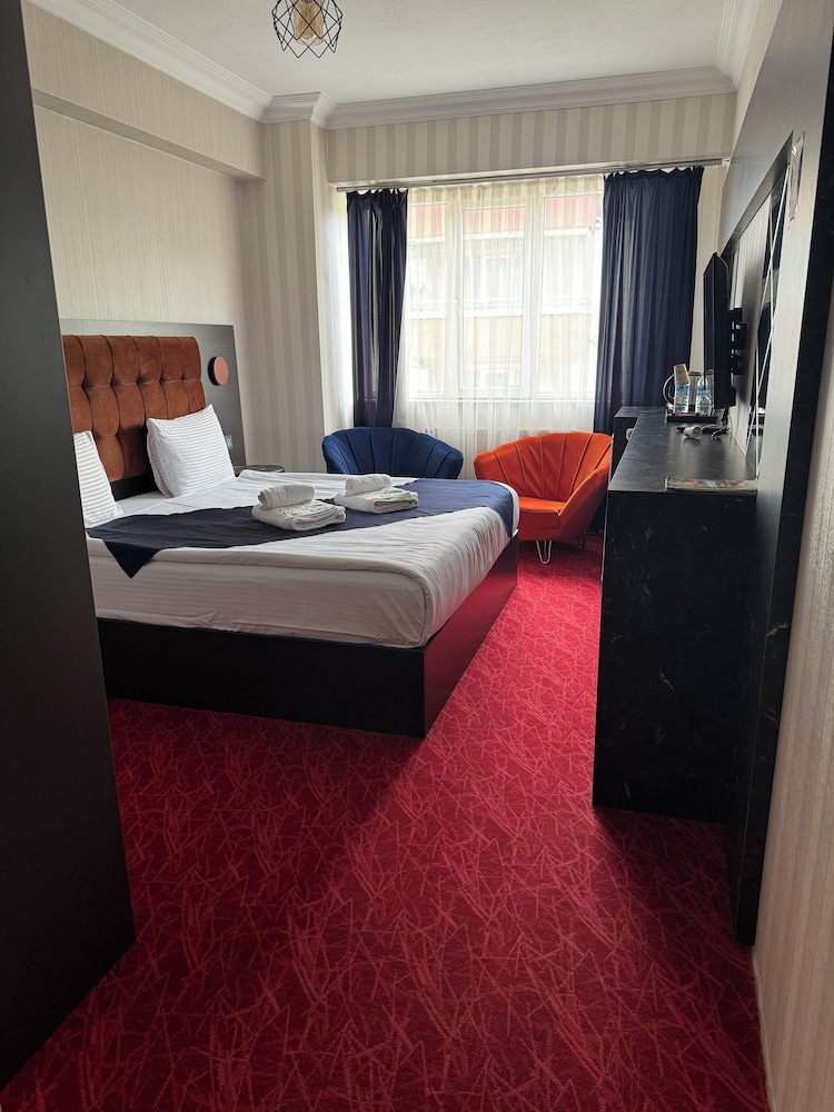 Classic Room, City View - Photo 10
