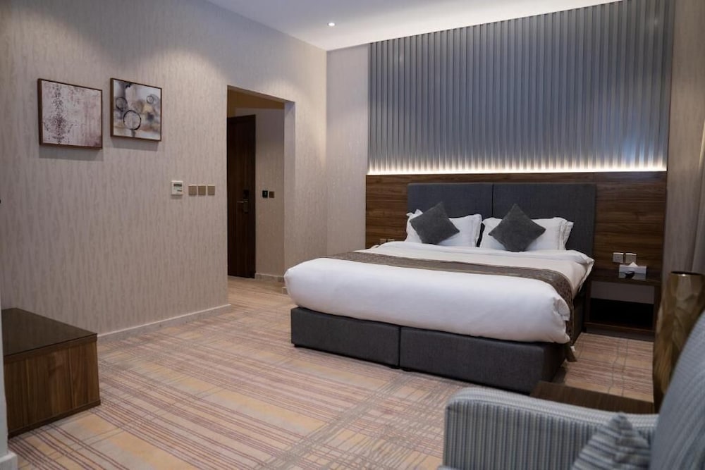Panoramic Room, 1 Bedroom, Garden View - Photo 2