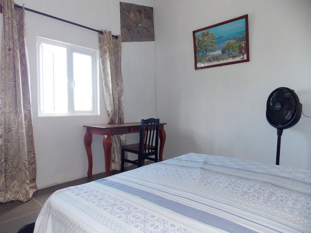 Standard Double Room, Garden View photo 3