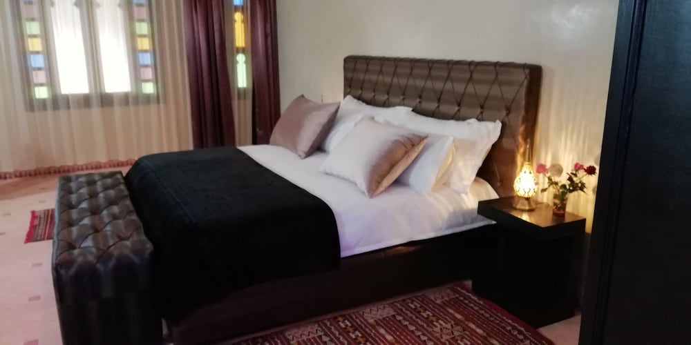 Classic Double Room, 1 King Bed, Non Smoking photo 1