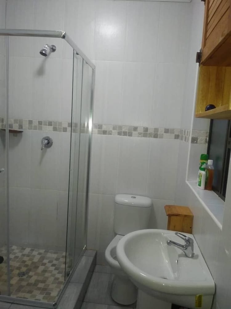 Deluxe Double Room (Lesotho) photo 3