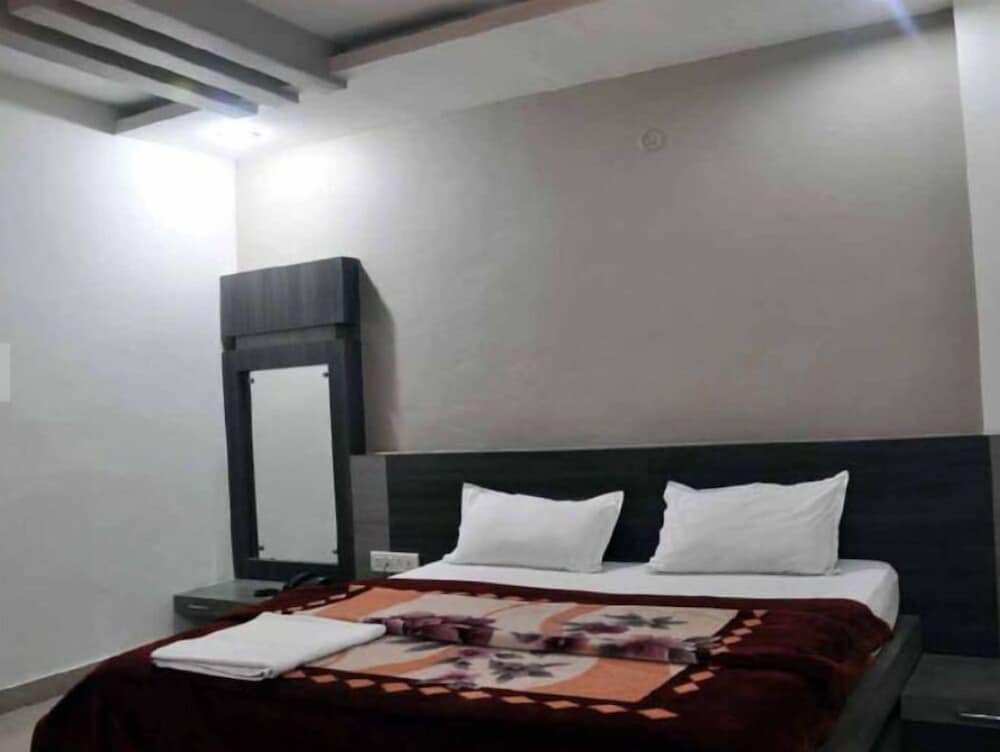 Deluxe Double Room photo 3