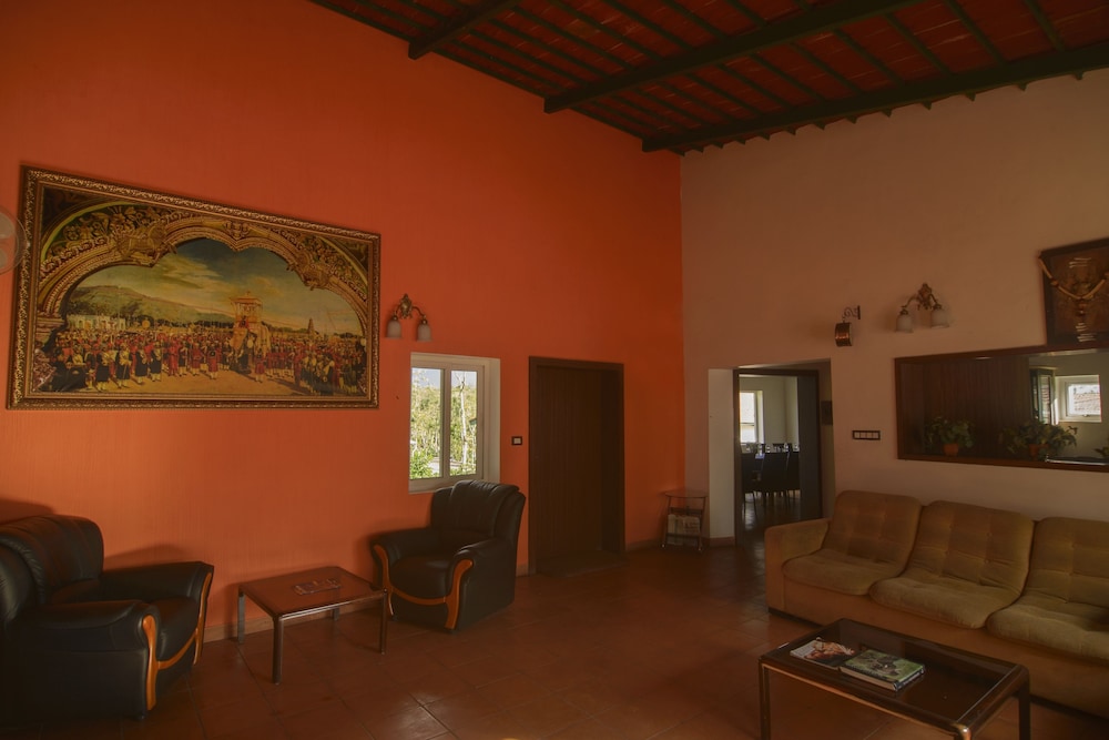 Deluxe Twin Room, 1 Double Bed photo 3