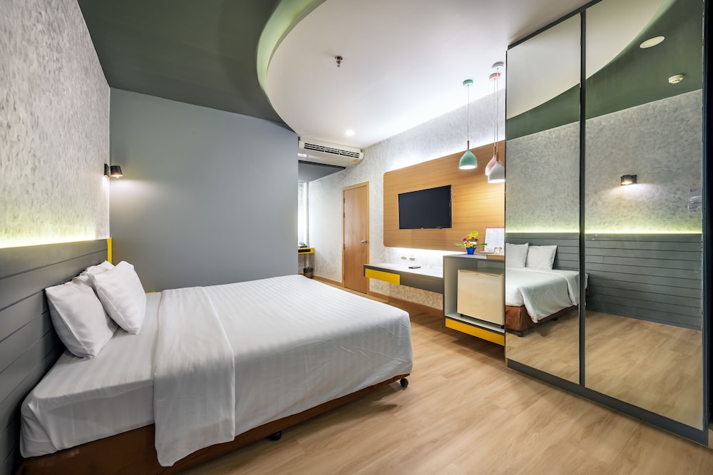 Deluxe Double Room photo 2