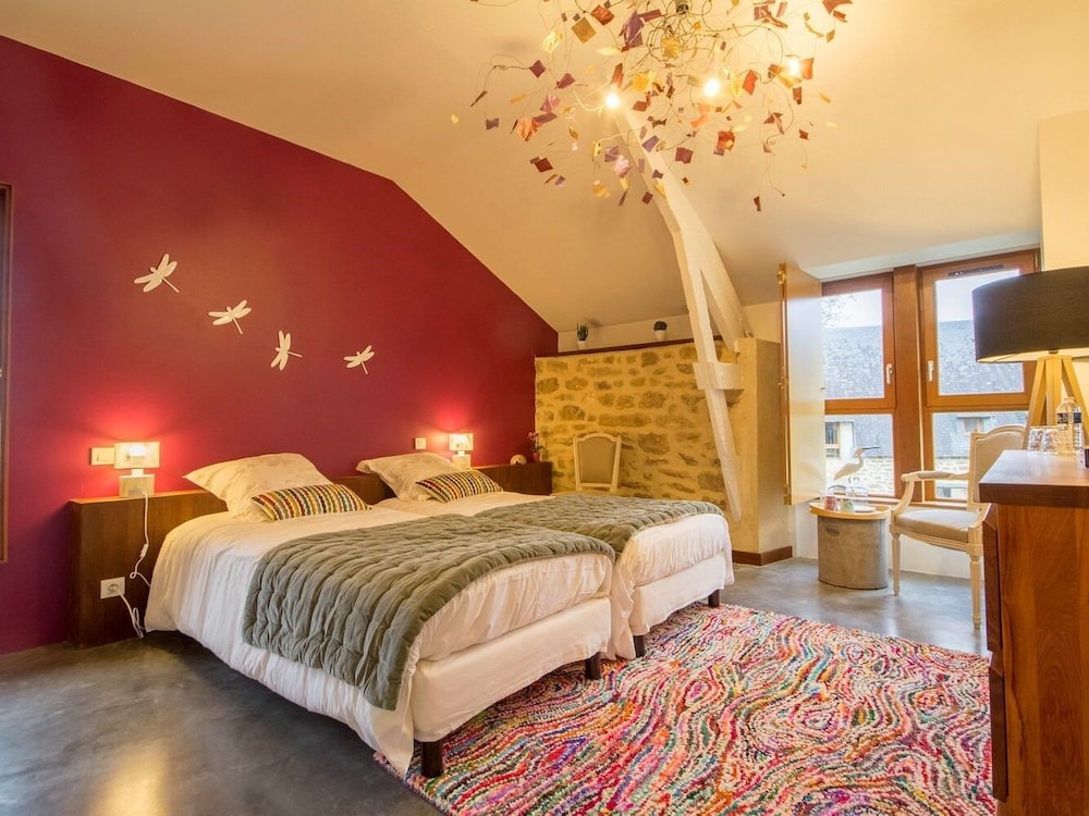 Superior Double or Twin Room, Ensuite, Garden View (Chambre Les Libellules) photo 1