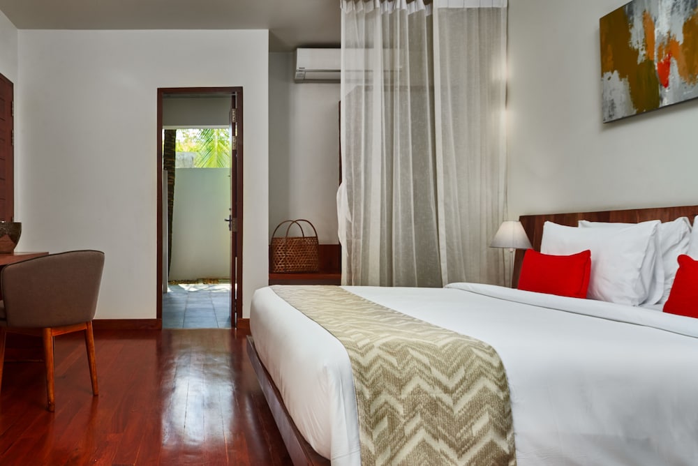2-Bedroom Pool Villa photo 3