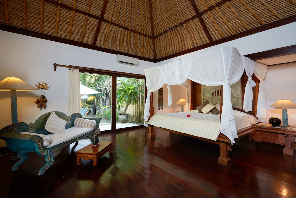 Visakha Grand Pool Villa - Photo 7