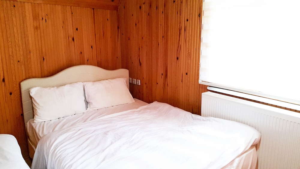 Standard Quadruple Room, Balcony photo 3