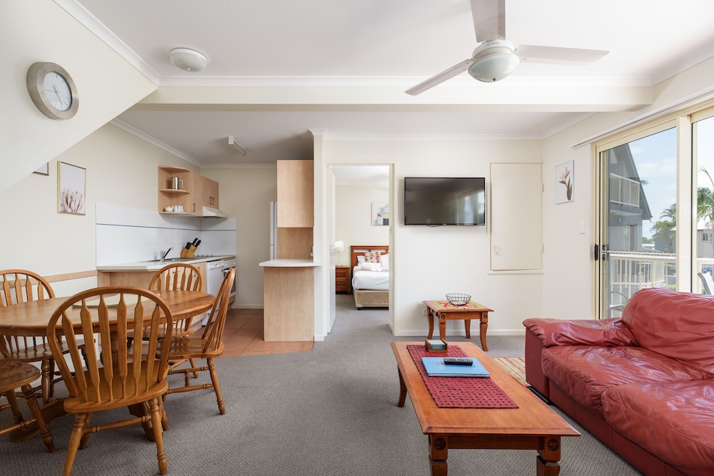 Apartment, 2 Bedrooms, 2 Bathrooms - Photo 12