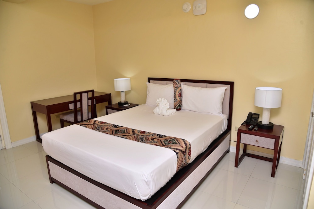 Standard Room, 1 Queen Bed, Non Smoking