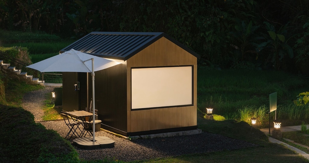 Deluxe Cabin - Photo 1