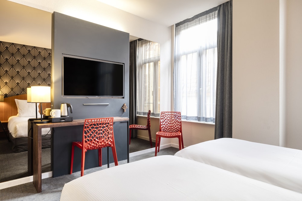 Classic Twin Room, 2 Twin Beds - Photo 2
