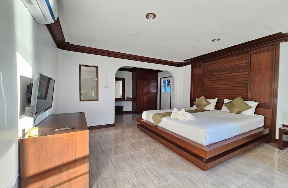 Deluxe Beachside - Photo 5