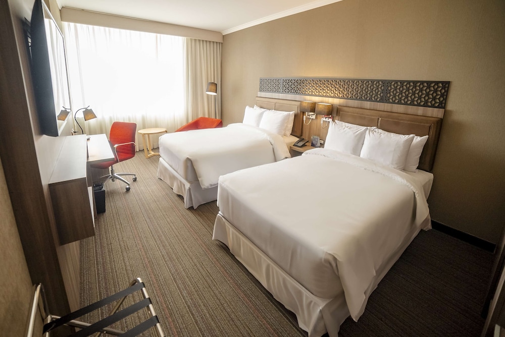 Room, 2 Double Beds, Ocean View photo 1