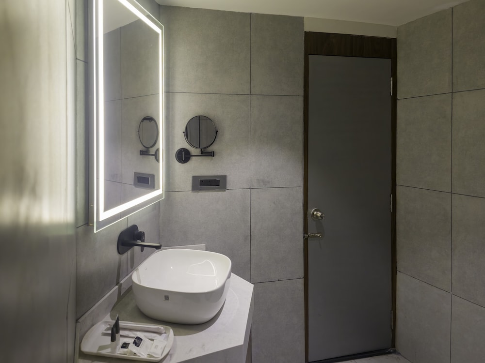 Superior Room - Photo 10