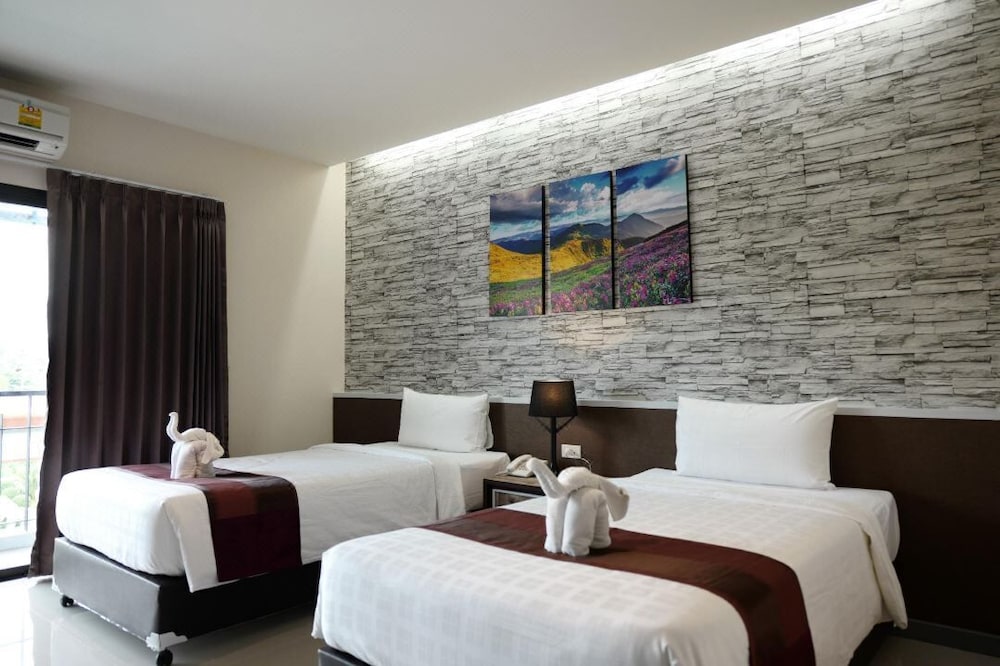 Superior Twin Room photo 3