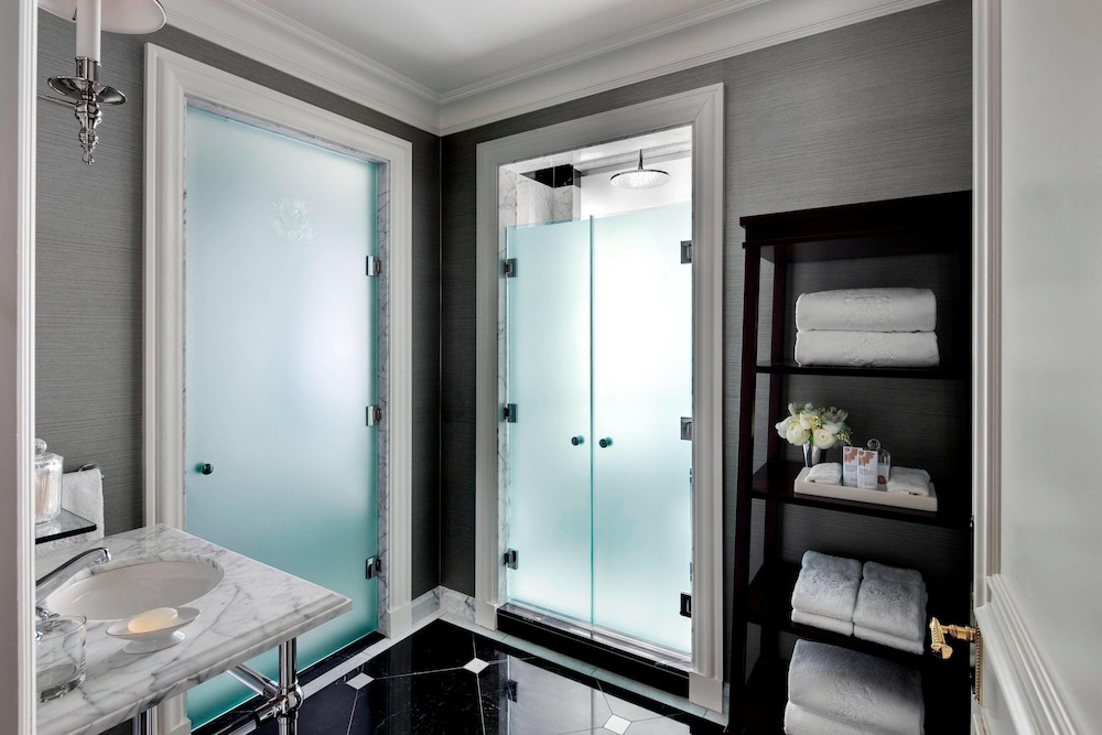 Suite, 1 Bedroom (St. Regis Suite, Butler Service)