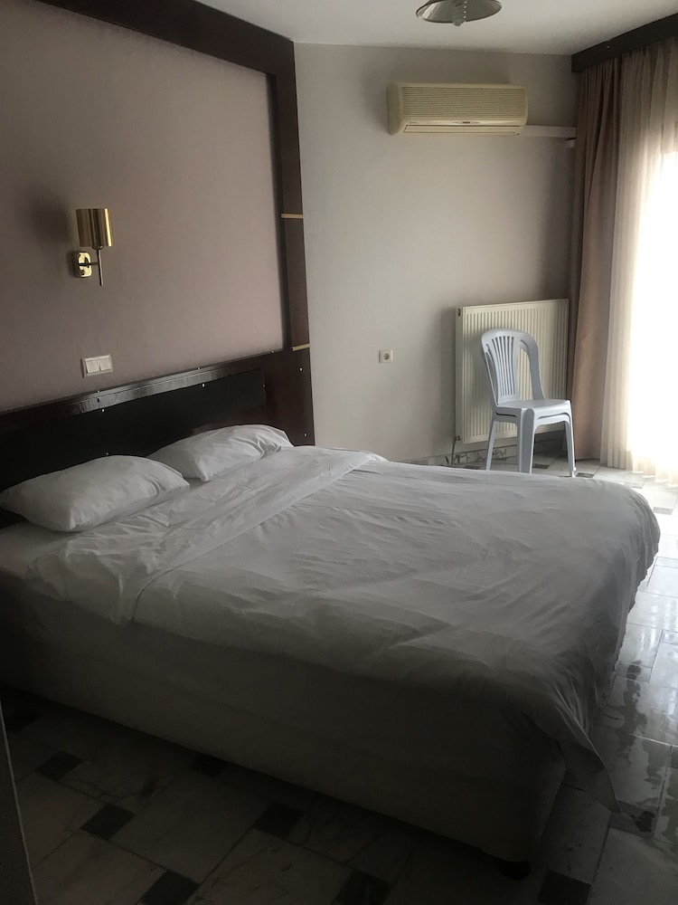 Single Room photo 1