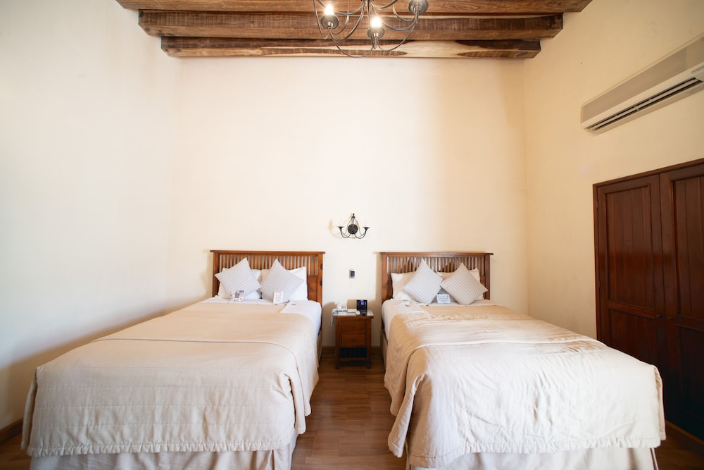 Junior Room, 2 Double Beds photo 1