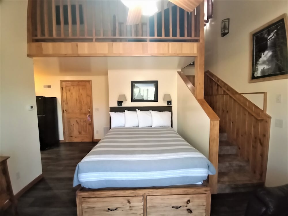 Family Duplex, 2 Queen Beds, Non Smoking