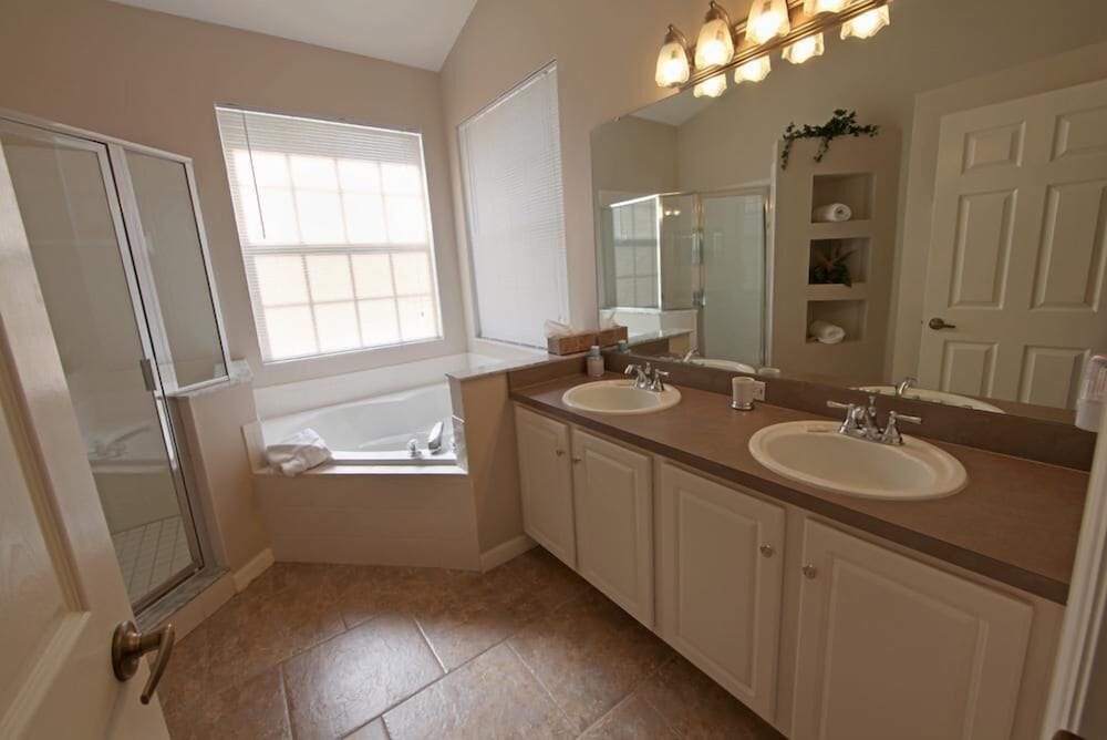 Standard Apartment, 4 Bedrooms photo 3