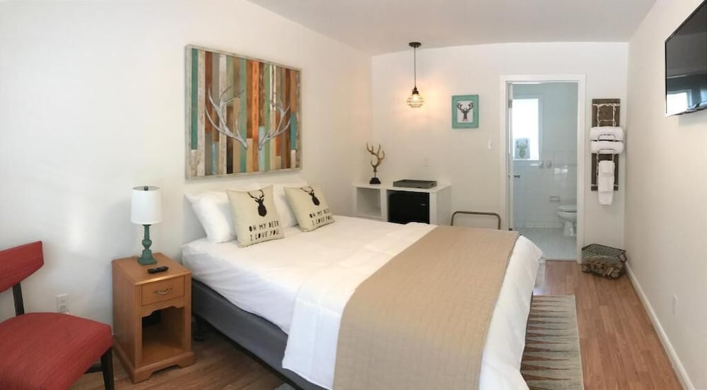 Queen Room