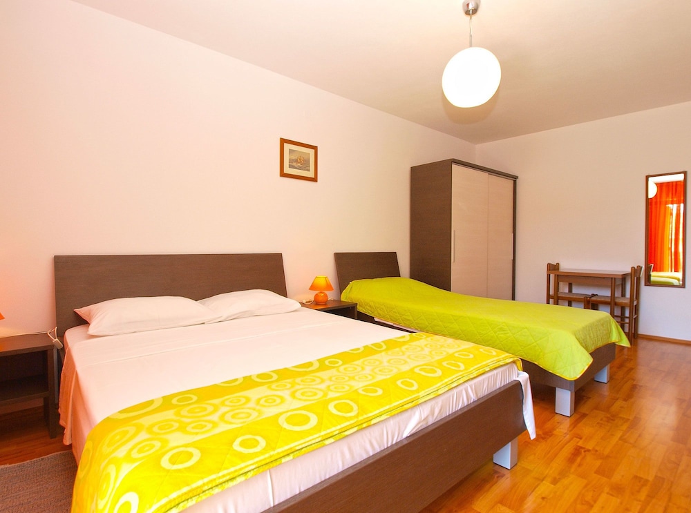 Triple Room, 1 Bedroom (1452/13418) photo 1