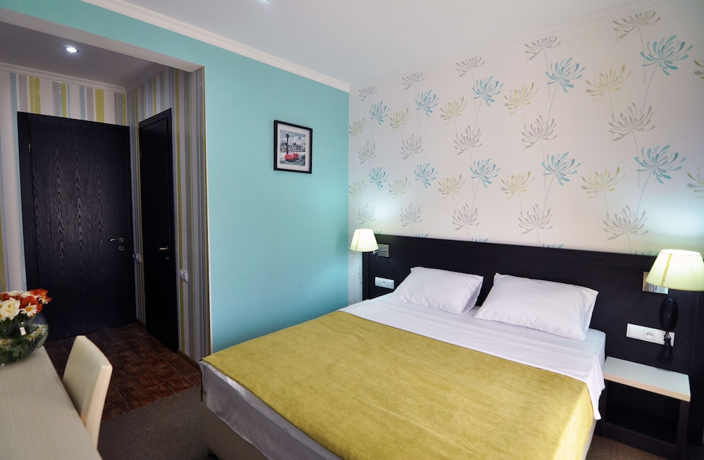 Economy Double Room photo 1