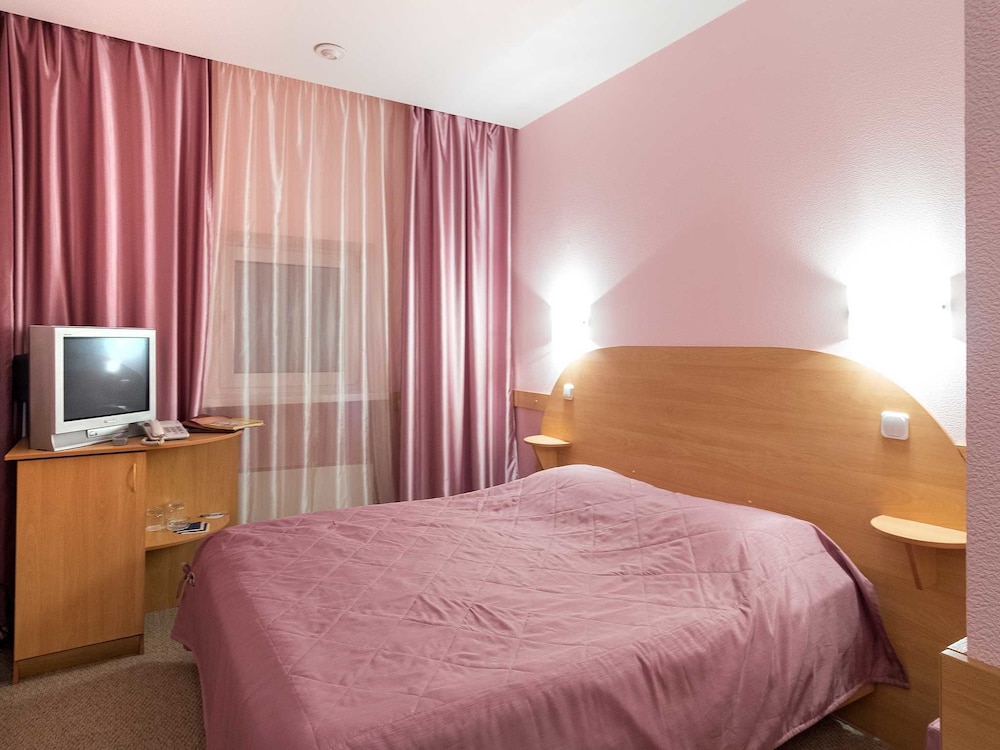 Standard Double Room photo 2