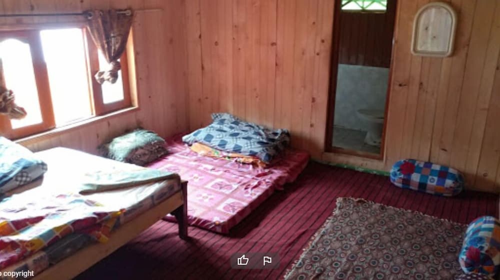 Standard Double or Twin Room photo 1