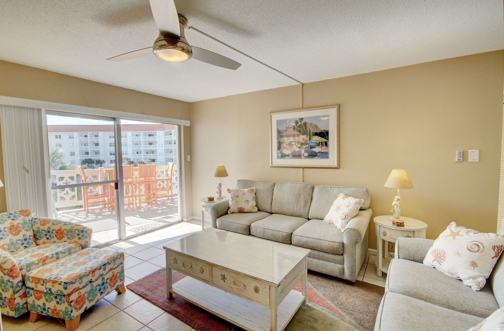 Condo, 1 Bedroom