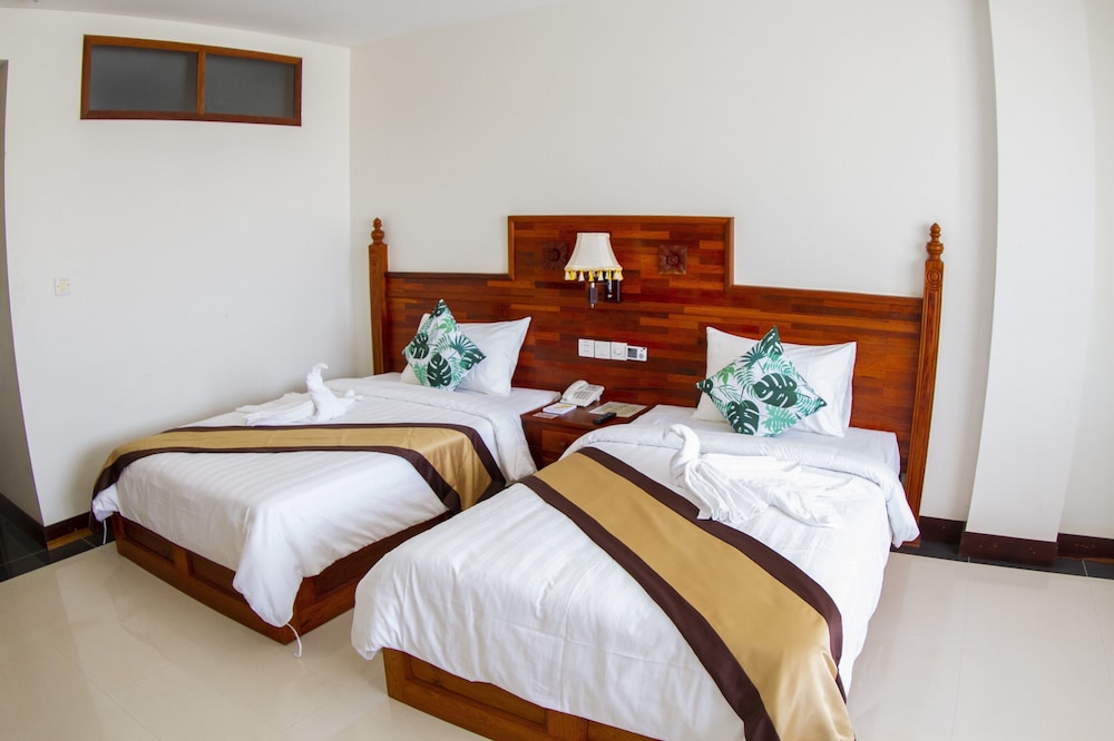 Superior Twin Room - Photo 1
