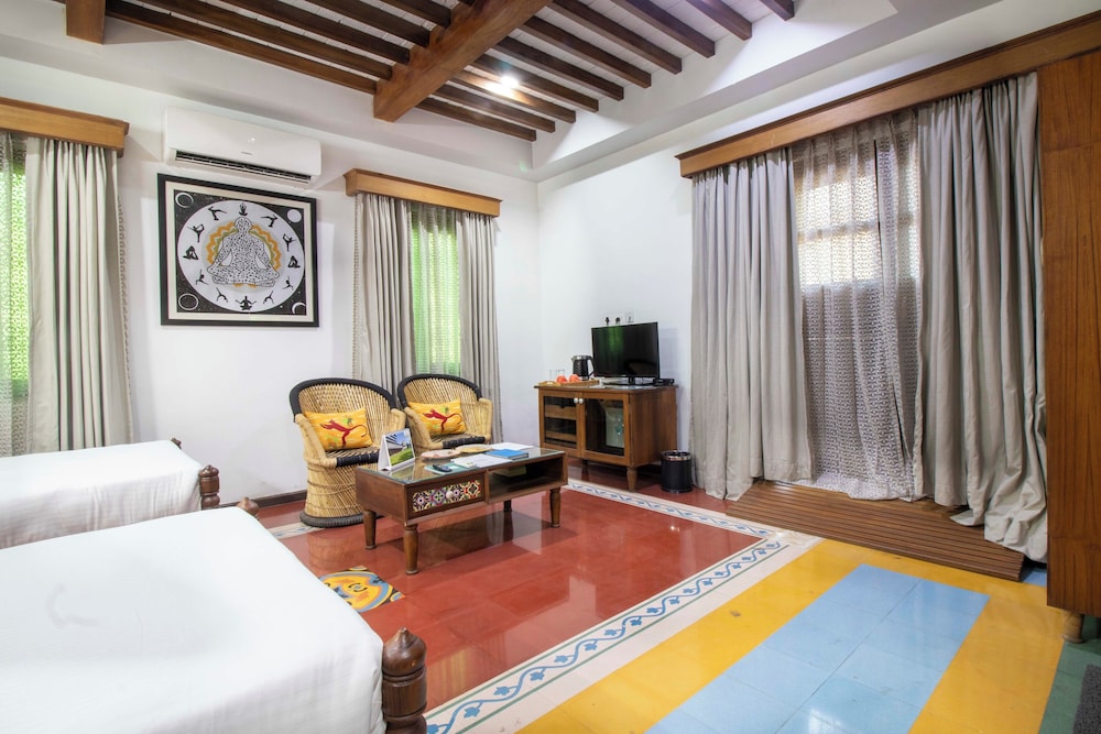 Deluxe Double or Twin Room, Garden View photo 3