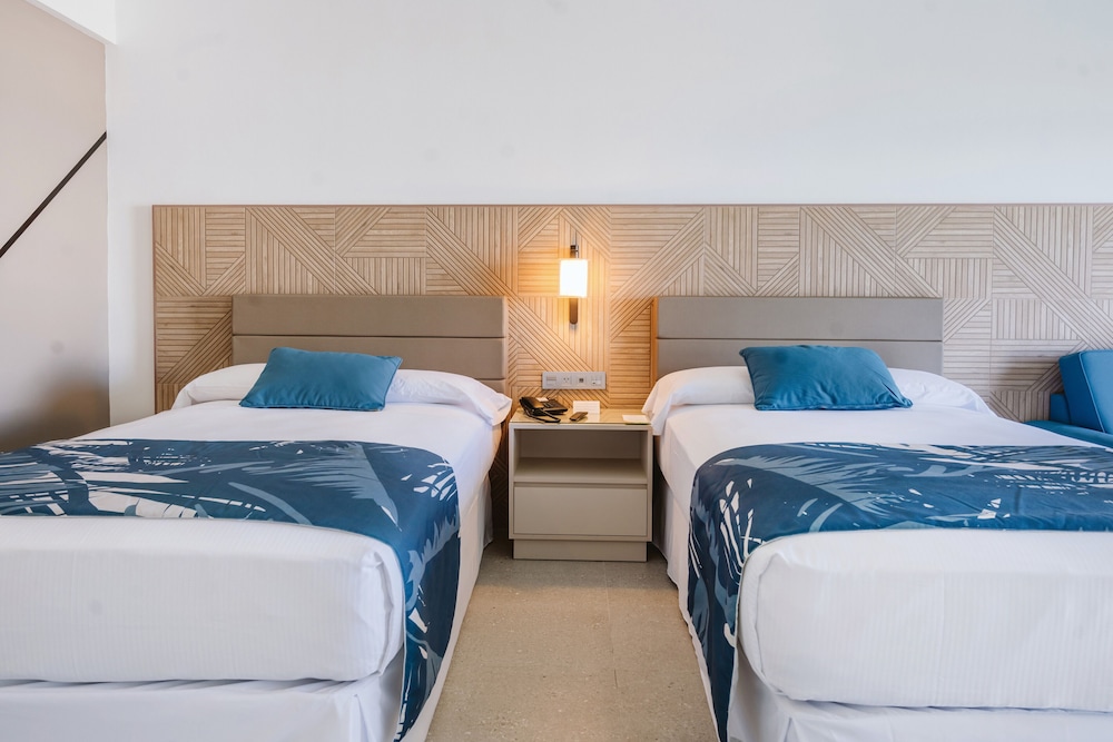 Double Room, Partial Sea View (l)