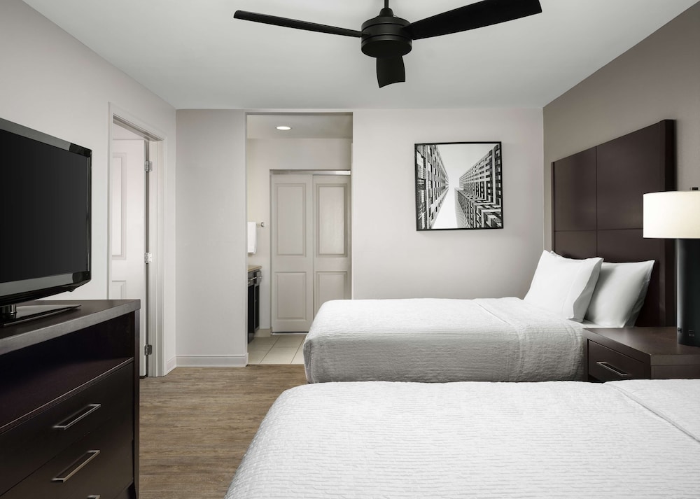 Suite, 2 Queen Beds, Accessible, Bathtub (Mobility/Hearing) photo 2
